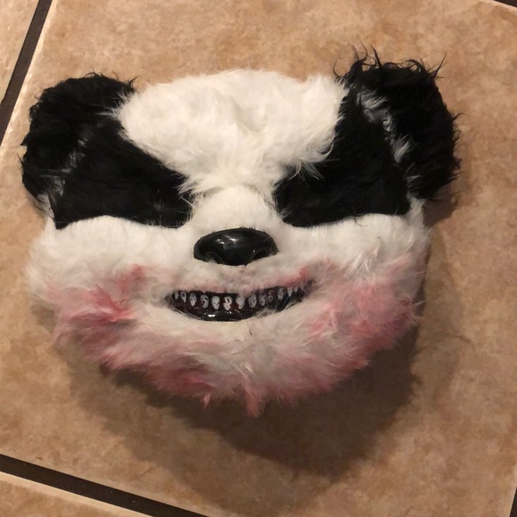 Halloween mask - Picture 2 of 3